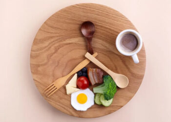 Chế độ ăn kiêng: 2 ngày siết chặt, 5 ngày thỏa thích