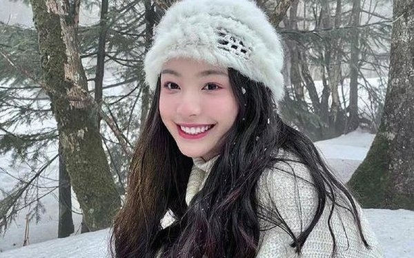 Trend makeup “I’m cold’ càn quét mạng xã hội