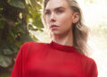 Vanessa Kirby xuất hiện đầy kiêu kỳ trong chiến dịch quảng bá nước hoa mới nhất của Cartier