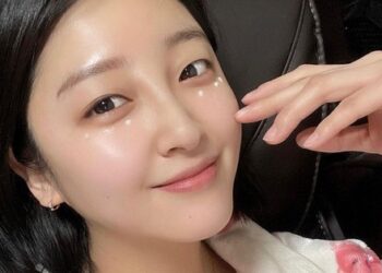 Cách chọn kem dưỡng giúp “đẩy lùi” nếp nhăn mắt hiệu quả